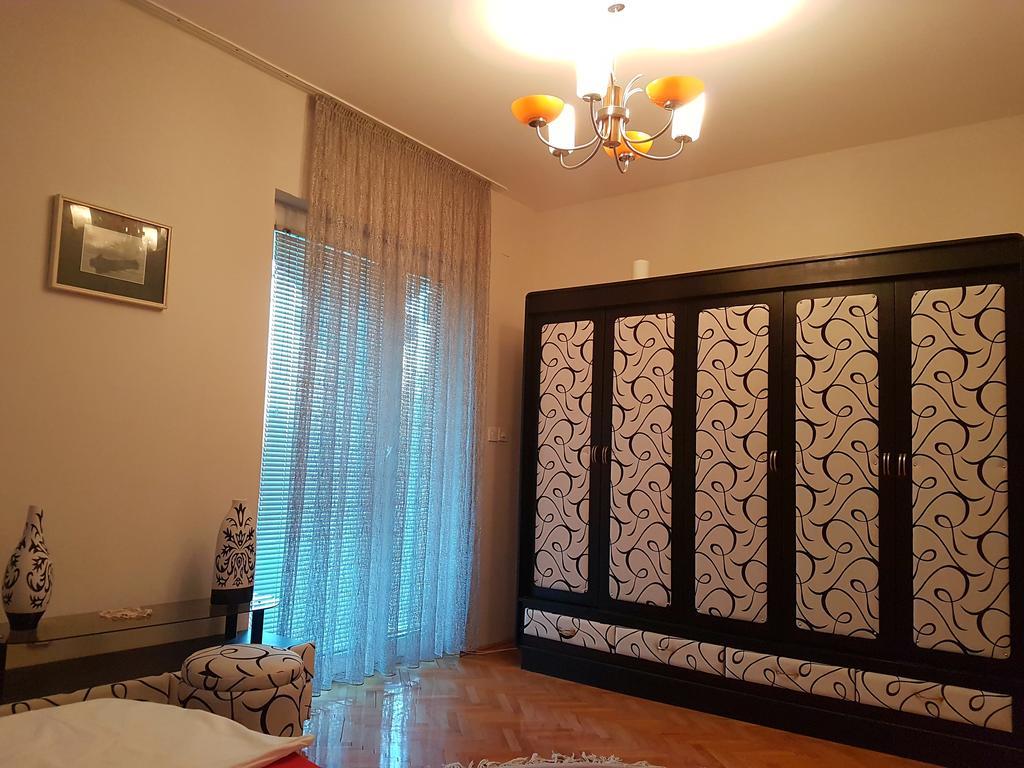 Apartment Cace คูมาโนโว ภายนอก รูปภาพ