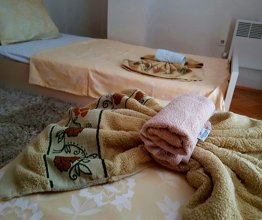 Apartment Cace คูมาโนโว ภายนอก รูปภาพ