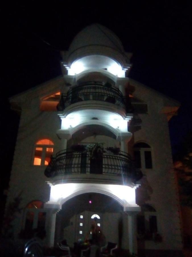 Apartment Cace คูมาโนโว ภายนอก รูปภาพ